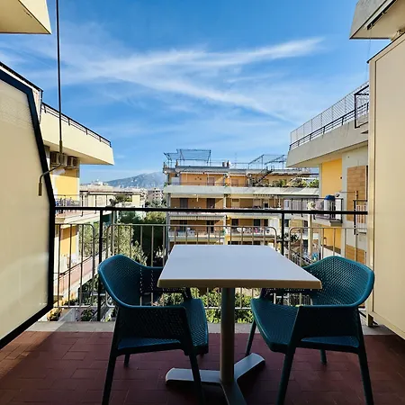 Yourhome - Maison Degli Aranci 3*