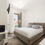 Yourhome - Maison Degli Aranci 3*