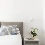 Yourhome - Maison Degli Aranci Bed and Breakfast