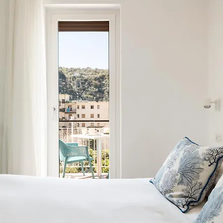 Yourhome - Maison Degli Aranci Couette-café Sorrente