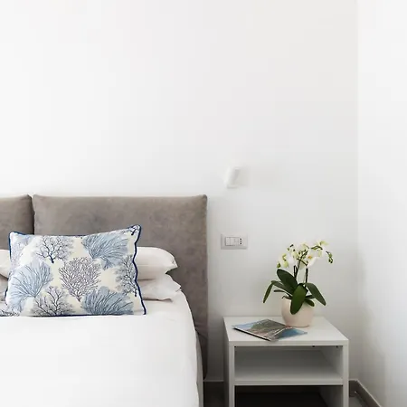 Couette-café Yourhome - Maison Degli Aranci