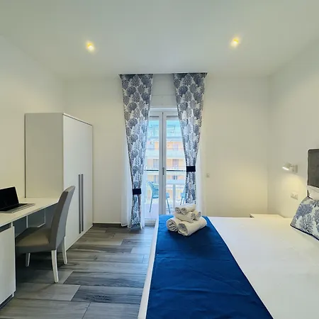 Yourhome - Maison Degli Aranci Alojamento de Acomodação e Pequeno-almoço 3*