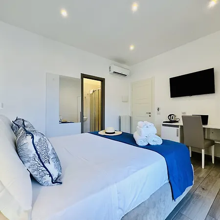 Yourhome - Maison Degli Aranci Couette-café