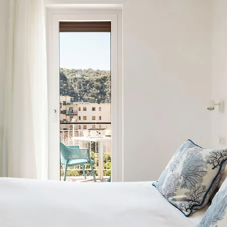 Yourhome - Maison Degli Aranci Bed and Breakfast Σορέντο