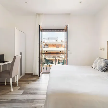 Bed and Breakfast Yourhome - Maison Degli Aranci 3*