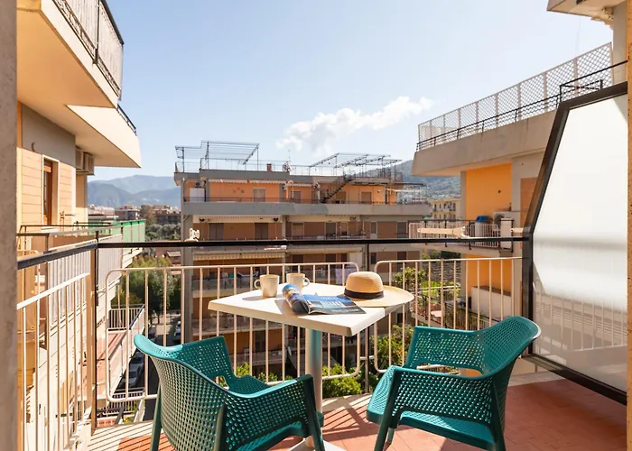 Alojamento de Acomodação e Pequeno-almoço Yourhome - Maison Degli Aranci 3*