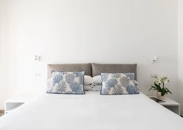 Yourhome - Maison Degli Aranci 3*